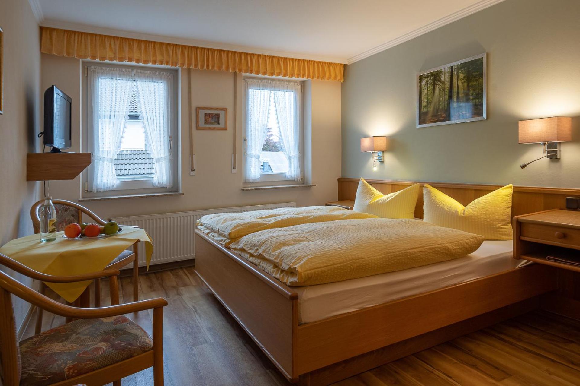 Landhotel Gasthof Zur Post Langewiese Kültér fotó